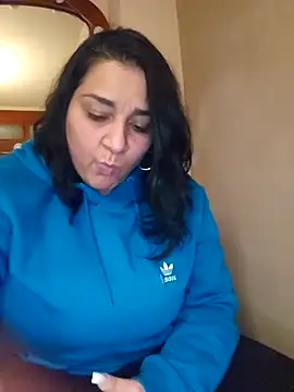 Snapshot of paulinaDiaz1 chatting on 11-30-25, 08:24 paulinaDiaz1 online show from 11-30-25, 08:24