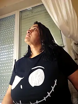 Snapshot of paulinaDiaz1 chatting on 02-01-26, 03:21 paulinaDiaz1 online show from 02-01-26, 03:21