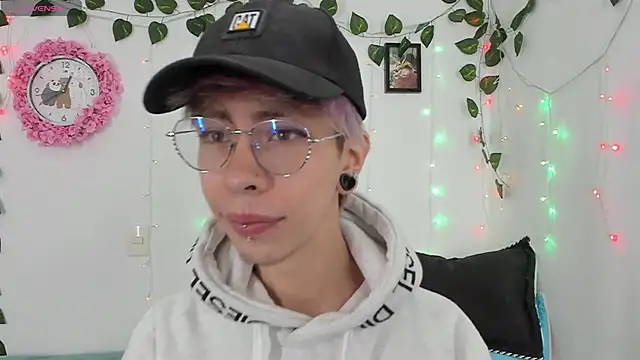  Jakke online show from 12-06-24, 03:19