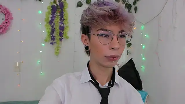  Jakke online show from 12-15-24, 08:04