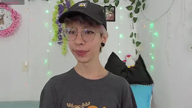  Jakke online show from 12-16-24, 09:41