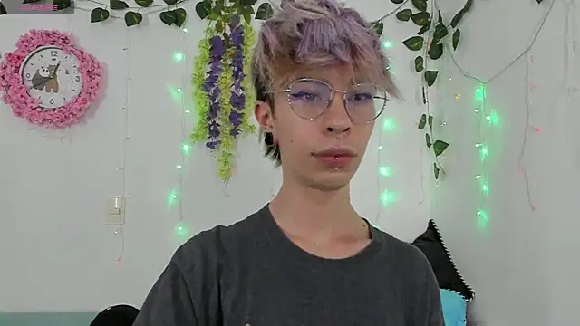  Jakke online show from 12-17-24, 01:50