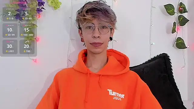  Jakke online show from 12-28-24, 06:18