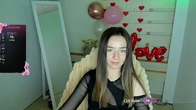Snapshot of Bella_XO chatting on 02-12-25, 10:46 Bella XO online show from 02-12-25, 10:46