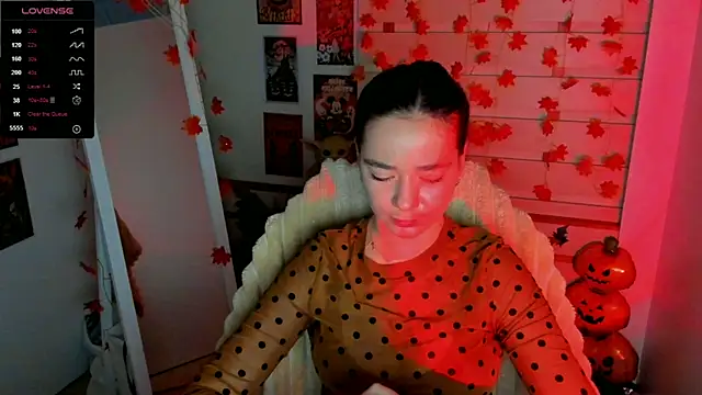 Bella XO online show from 11-10-25, 08:02