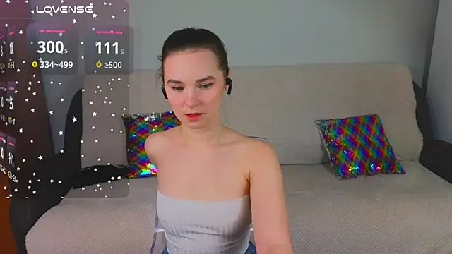 Snapshot of Ellie_Sunset chatting on 11-30-25, 07:45 Ellie Sunset online show from 11-30-25, 07:45