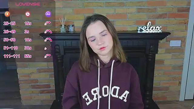 Snapshot of Ellie_Sunset chatting on 02-14-26, 08:11 Ellie Sunset online show from 02-14-26, 08:11