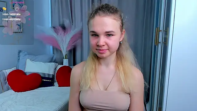 OdetteHarwick online show from 10-17-25, 07:22