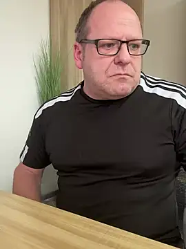 coupleLatinaLovers online show from 01-30-25, 12:59