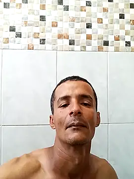 Snapshot of morenogato100 chatting on 10-08-25, 09:40 morenogato100 online show from 10-08-25, 09:40