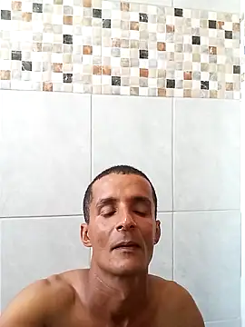 Snapshot of morenogato100 chatting on 11-06-25, 03:35 morenogato100 online show from 11-06-25, 03:35