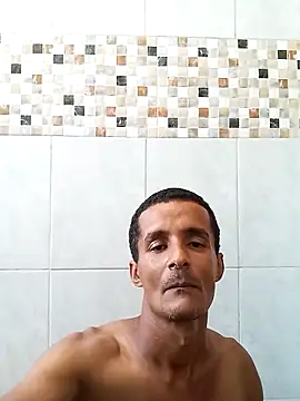 Snapshot of morenogato100 chatting on 05-05-26, 03:31 morenogato100 online show from 05-05-26, 03:31