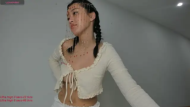 Snapshot of yumisunn chatting on 12-27-24, 04:47 yumisunn online show from 12-27-24, 04:47