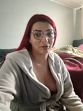 Snapshot of SHARAONELOVE chatting on 03-06-26, 02:35 SHARAONELOVE online show from 03-06-26, 02:35