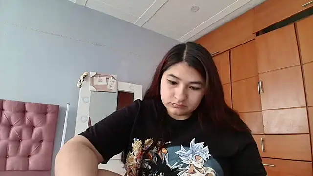 Snapshot of _69HONRY chatting on 12-02-24, 01:02 69HONRY online show from 12-02-24, 01:02
