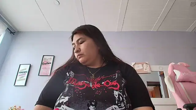 Snapshot of _69HONRY chatting on 12-08-24, 01:14 69HONRY online show from 12-08-24, 01:14