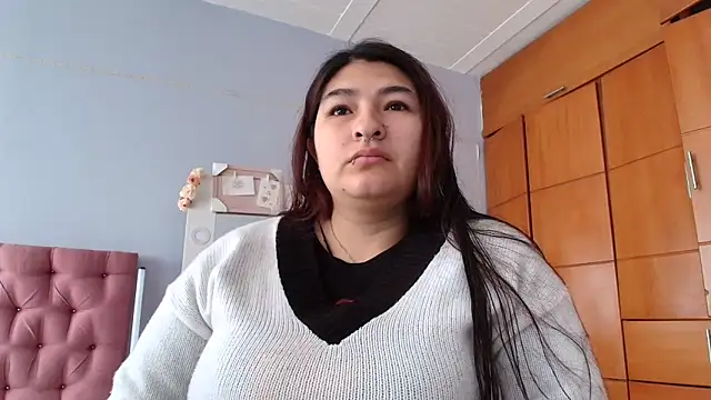 Snapshot of _69HONRY chatting on 12-24-24, 01:06 69HONRY online show from 12-24-24, 01:06