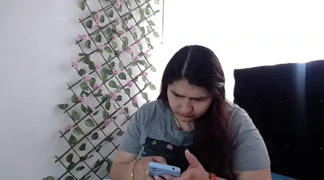 Snapshot of _69HONRY chatting on 01-15-25, 12:58 69HONRY online show from 01-15-25, 12:58