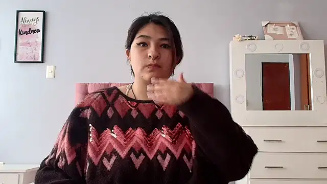 Snapshot of _69HONRY chatting on 02-13-25, 04:07 69HONRY online show from 02-13-25, 04:07
