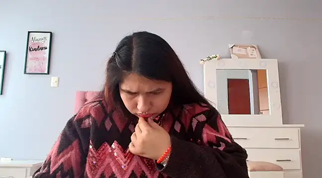 Snapshot of _69HONRY chatting on 02-15-25, 04:01 69HONRY online show from 02-15-25, 04:01