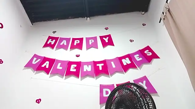 PetiteIvoryQueen19 online show from 02-17-25, 02:20