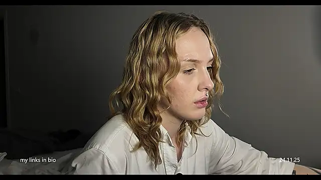 vinylstore online show from 11-24-25, 06:29