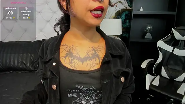 Snapshot of rave_connor chatting on 01-09-26, 07:15 rave connor online show from 01-09-26, 07:15