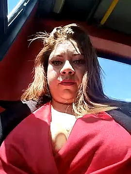 Laura-Hernandez online show from 02-19-25, 03:16