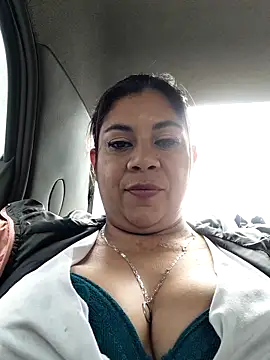 Laura-Hernandez online show from 03-09-26, 04:00