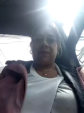 Laura-Hernandez online show from 07-27-26, 03:41