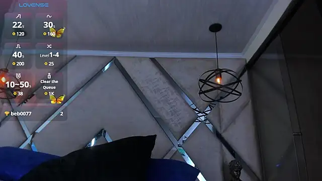 Snapshot of Leah_Evans3 chatting on 02-06-25, 11:48 Leah Evans3 online show from 02-06-25, 11:48