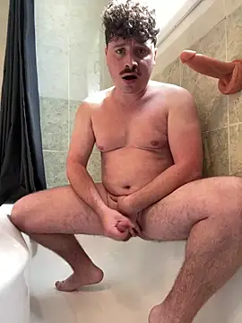 Snapshot of frenchboy9711 chatting on 09-17-25, 12:40 frenchboy9711 online show from 09-17-25, 12:40