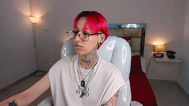 ravengreen  online show from 01-25-25, 10:50