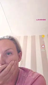 YourJuliena online show from 07-19-26, 05:05