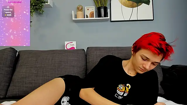 Viego Pattel online show from 12-25-24, 05:37