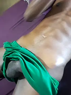 Snapshot of TheeOne07 chatting on 10-06-25, 03:31 TheeOne07 online show from 10-06-25, 03:31