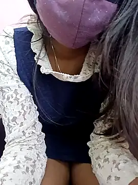 Snapshot of Ananya_34 chatting on 01-23-25, 03:37 Ananya 34 online show from 01-23-25, 03:37