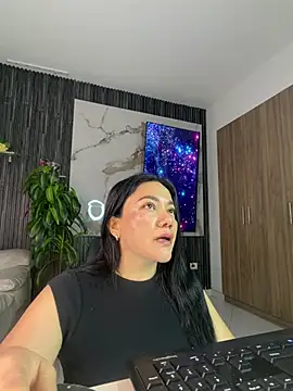 Snapshot of Abril10_ chatting on 06-12-26, 02:49 Abril10 online show from 06-12-26, 02:49
