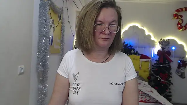 HolyMilfa online show from 12-26-24, 10:26