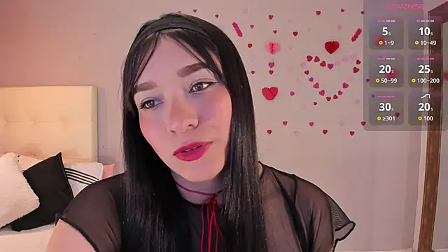 Maia W10 online show from 03-12-26, 12:22