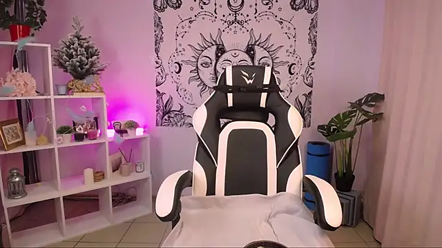 MelissaLovvv online show from 02-04-25, 04:05