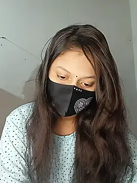 Snapshot of Nadia-2 chatting on 12-15-24, 07:31 Nadia-2 online show from 12-15-24, 07:31