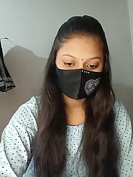 Snapshot of Nadia-2 chatting on 12-16-24, 05:33 Nadia-2 online show from 12-16-24, 05:33