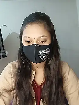 Snapshot of Nadia-2 chatting on 12-17-24, 06:20 Nadia-2 online show from 12-17-24, 06:20