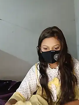 Snapshot of Nadia-2 chatting on 12-28-24, 02:32 Nadia-2 online show from 12-28-24, 02:32