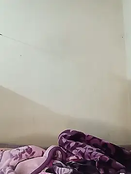 Snapshot of Nadia-2 chatting on 01-15-25, 08:26 Nadia-2 online show from 01-15-25, 08:26