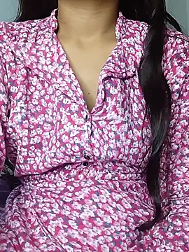 Snapshot of Nadia-2 chatting on 02-04-25, 09:31 Nadia-2 online show from 02-04-25, 09:31