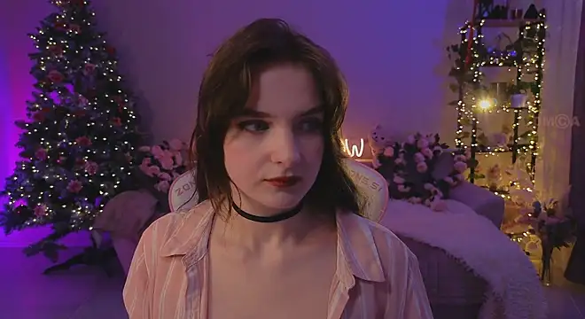 Snapshot of -Kottyaa- chatting on 12-23-24, 10:10 -Kottyaa- online show from 12-23-24, 10:10