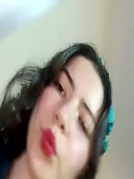 sweetieandjuicyy online show from 11-15-25, 07:32