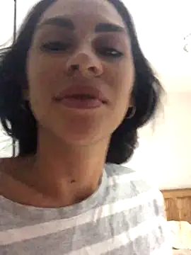 hotroommates online show from 11-12-25, 03:18